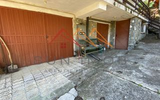 Vila de vanzare, teren 3100 mp, 7 camere, 6 grupuri sanitare, 3 CT, an 1997 - Poză 67