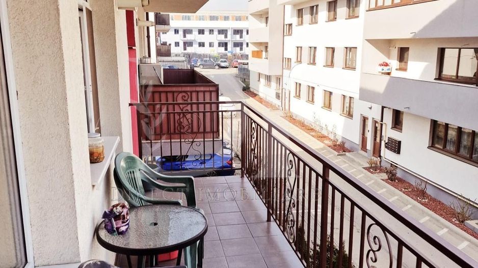 Apartament 3 camere / etaj intermediar / Zona Terra - Poză 10