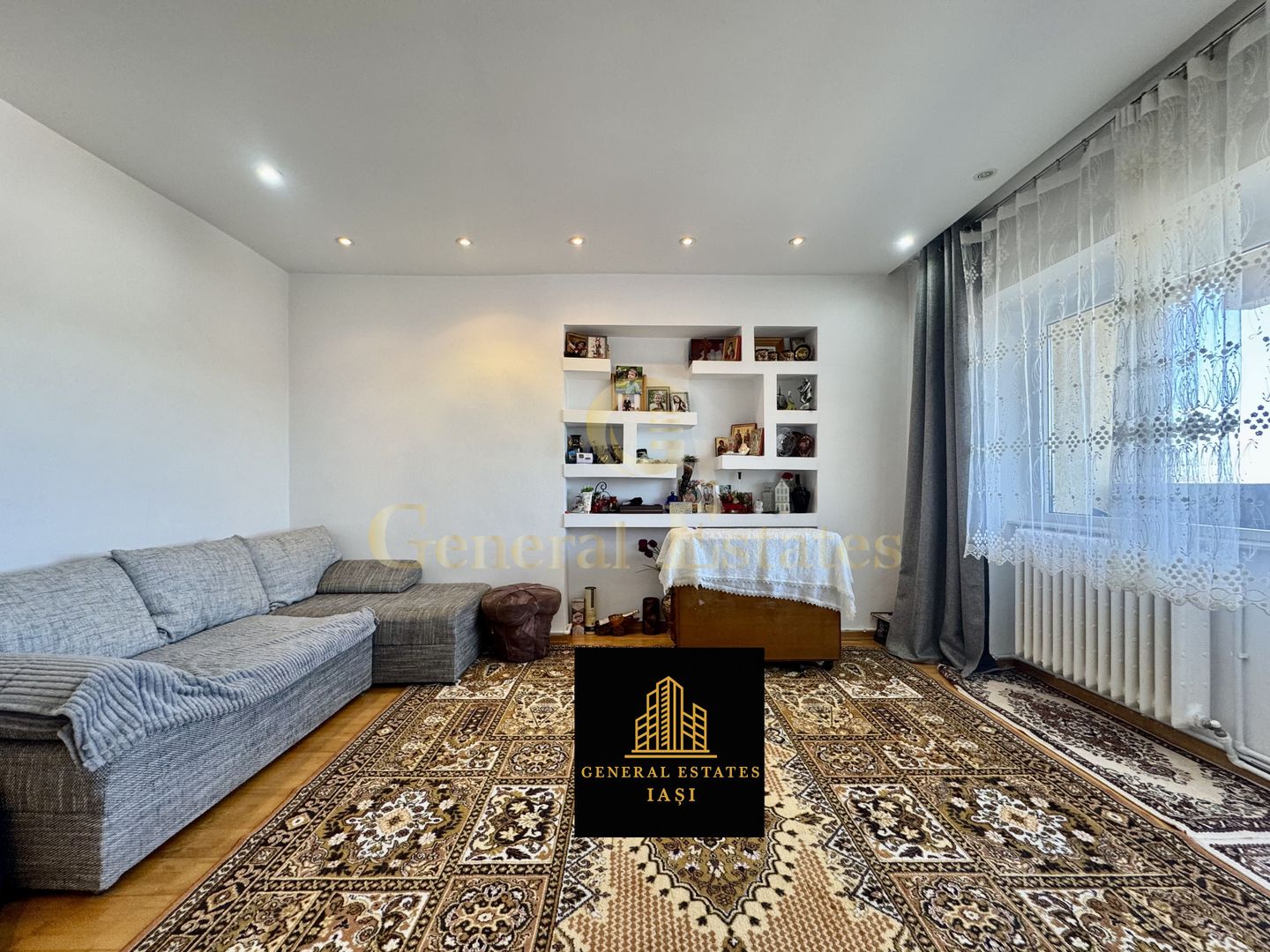 Vânzare apartament în 3 Nivele cu Terasă, Cug-șos.Nicolina - Poză 5