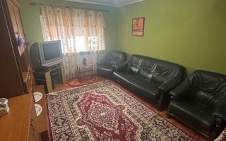 Apartament 4 camere de vânzare – zonă Școala 8 - Poză 13