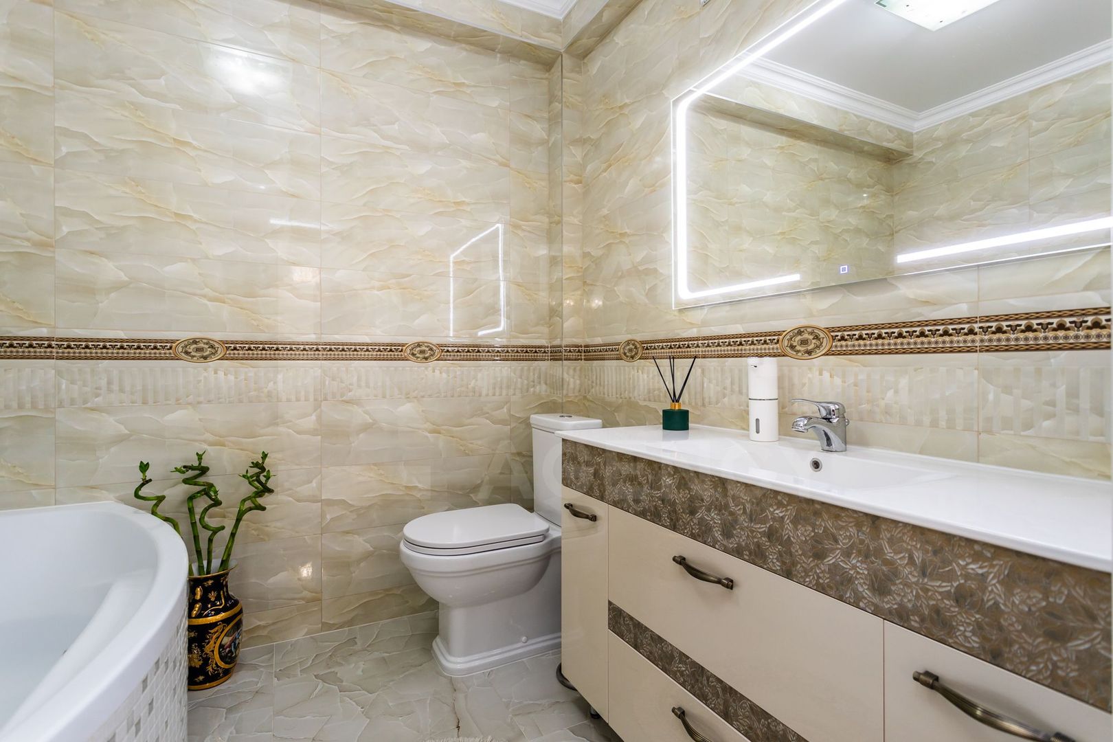 Vânzare, apartament, 3 camere, strada Pan Halippa, Centru - Poză 11