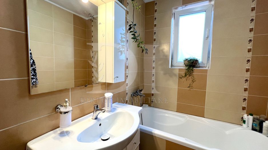 Apartament trei camere / Etaj intermediar / Zona Florilor - Poză 17