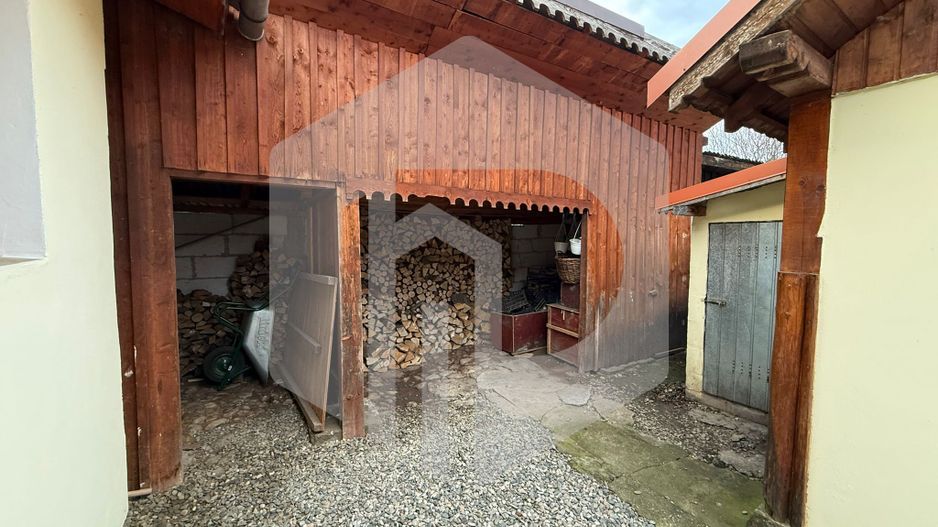 Casa individuala } Orlat | 250 mp Teren | Terasa inchisa - Poză 17