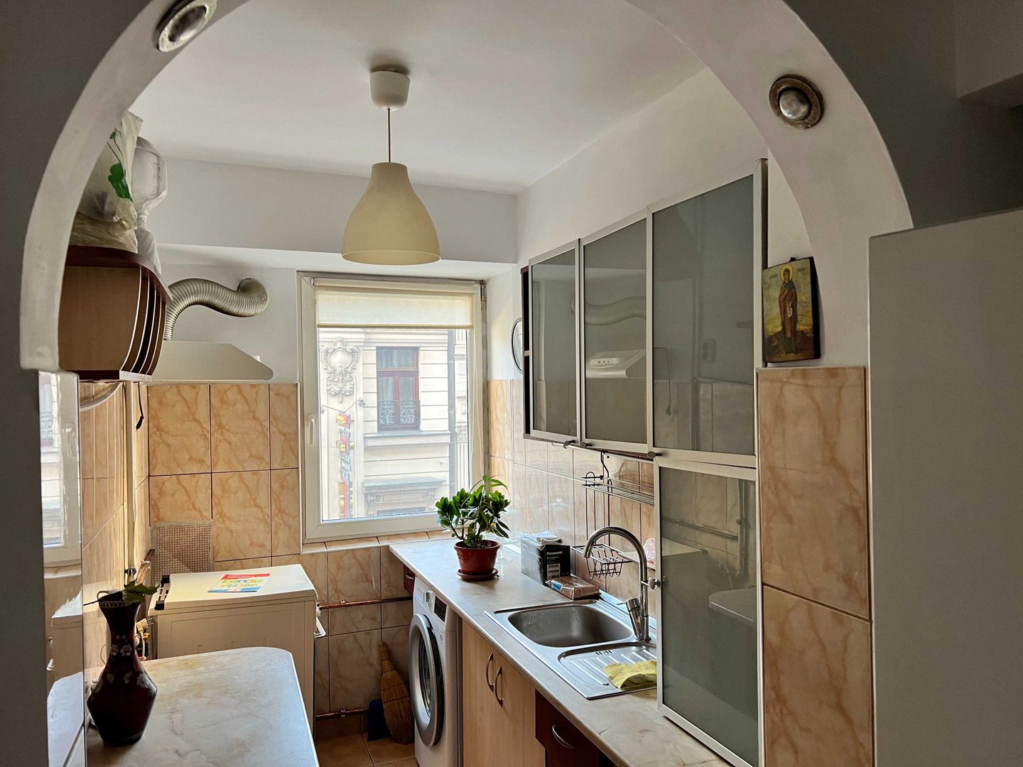 De inchiriat apartament 2 camere UltraCentral, bloc romanta - Poză 2