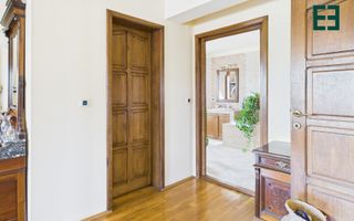 Vilă cu 6 camere - Zona Subcetate - Arad - Poză 23