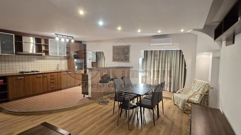 Apartament 3 camere- Blv Poitiers– 2 băi, 2 balcoane, etaj 1, 80 mp - Poză 2