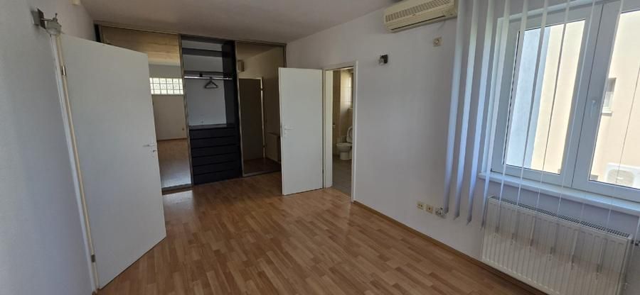 Vilă Premium cu 6 Dormitoare de Vânzare în Floreasca - Poză 12