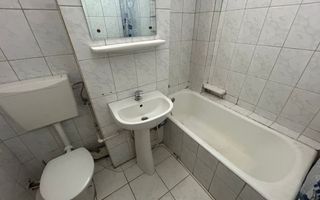 Apartament 2 camere, etaj 3 - zona Cetate - Poză 8