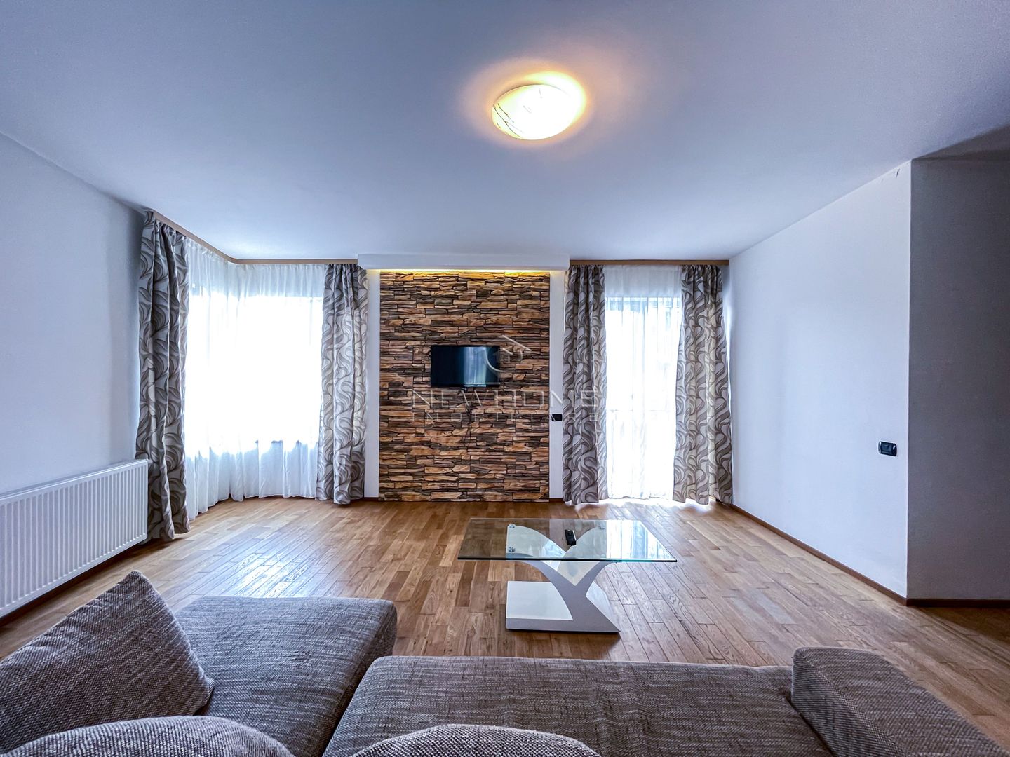 Apartament 2 camere, Parcare, zona Iulius Mall - Poză 1