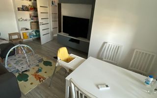 Apartament 3 camere decomandat zona Trapezului - Poză 6
