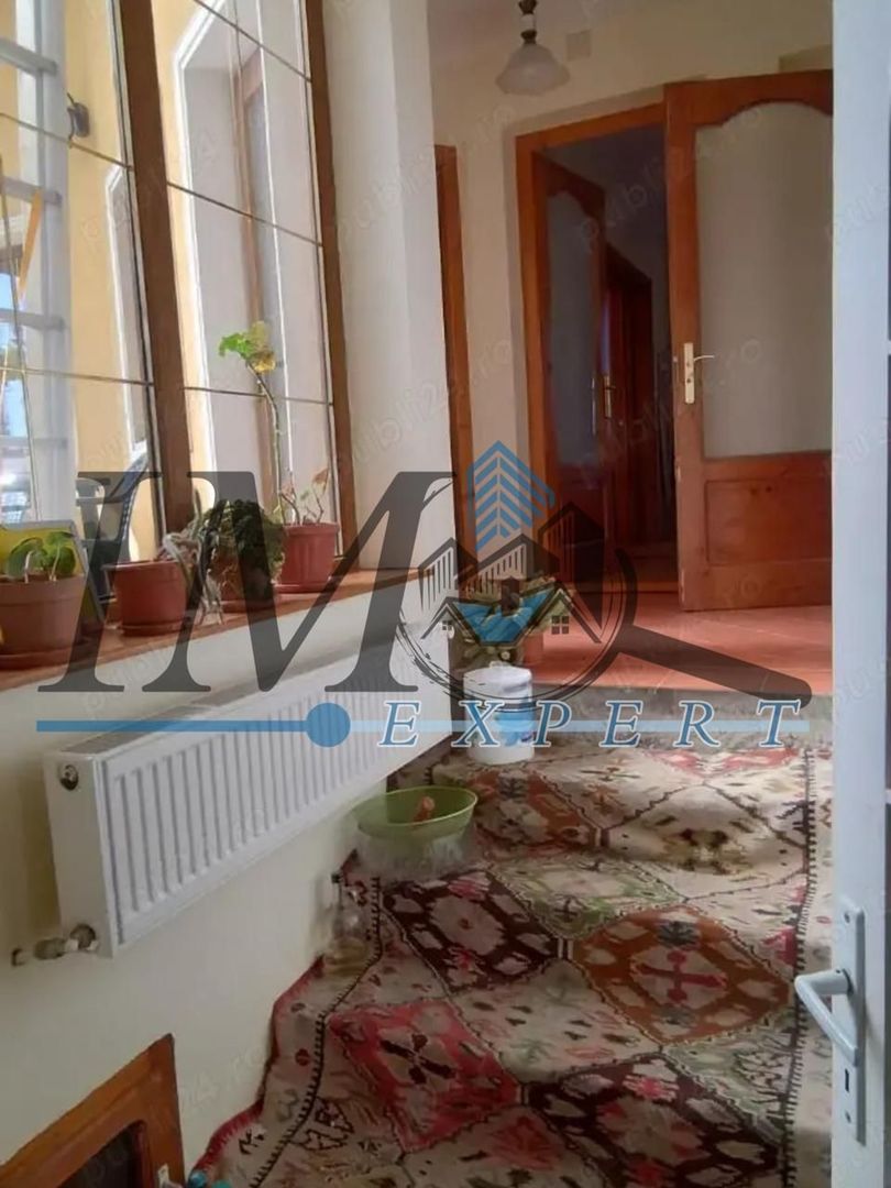 Casă de vânzare în centru Alba Iulia 138mp. - Poză 5