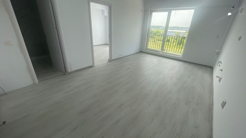 Apartament 3 camere Otopeni - NOU, ultrafinisat, TVA + Parcare incluse - Poză 2
