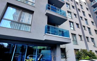 Chirie - Apartament cu terasă și priveliște spre Parcul Verdi - Poză 12