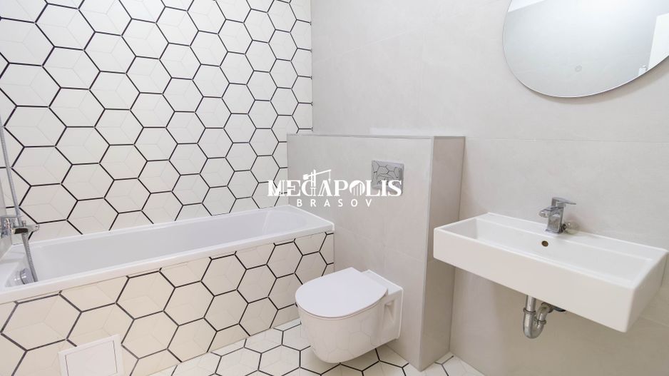 Schimb apartament 3 camere Tractorul cu 2 camere + 70.000 € diferență - Poză 1