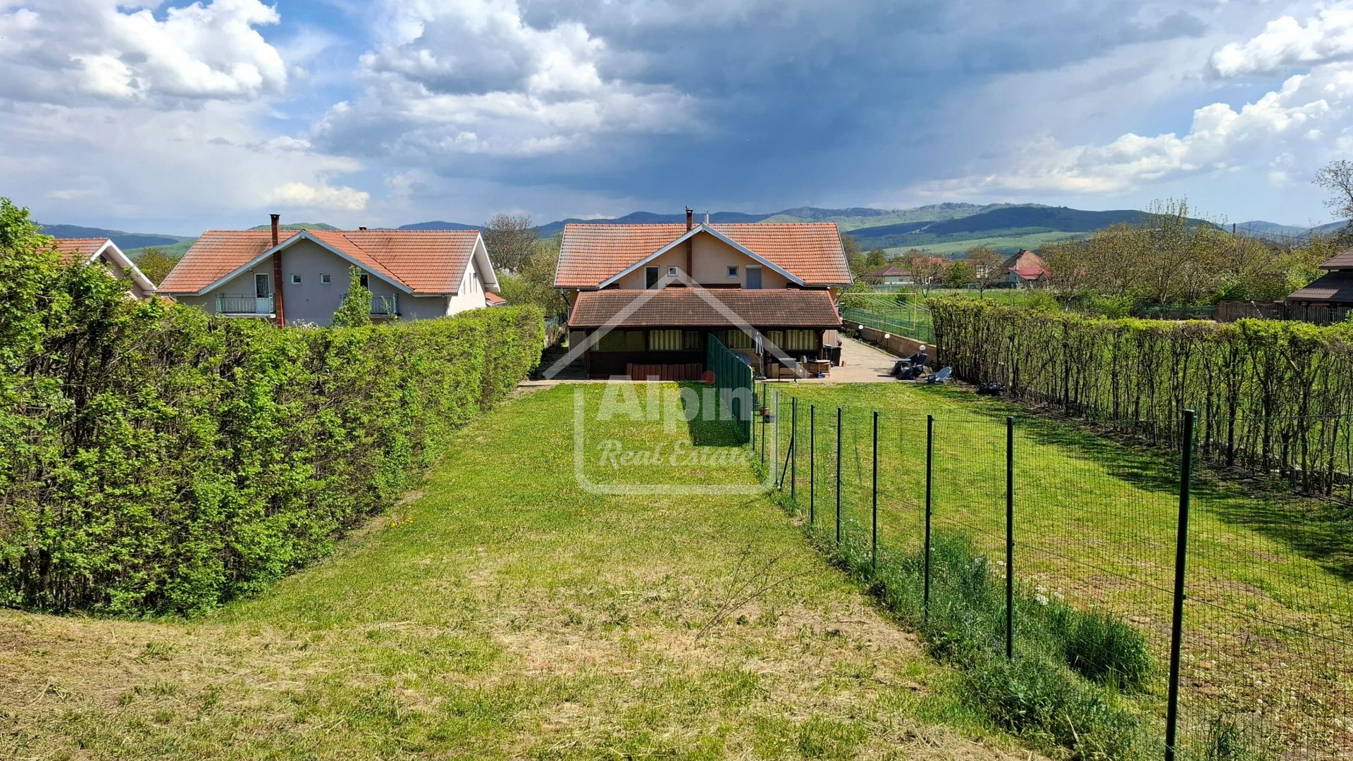Duplex Zona Linistita Carpinis - Poză 7