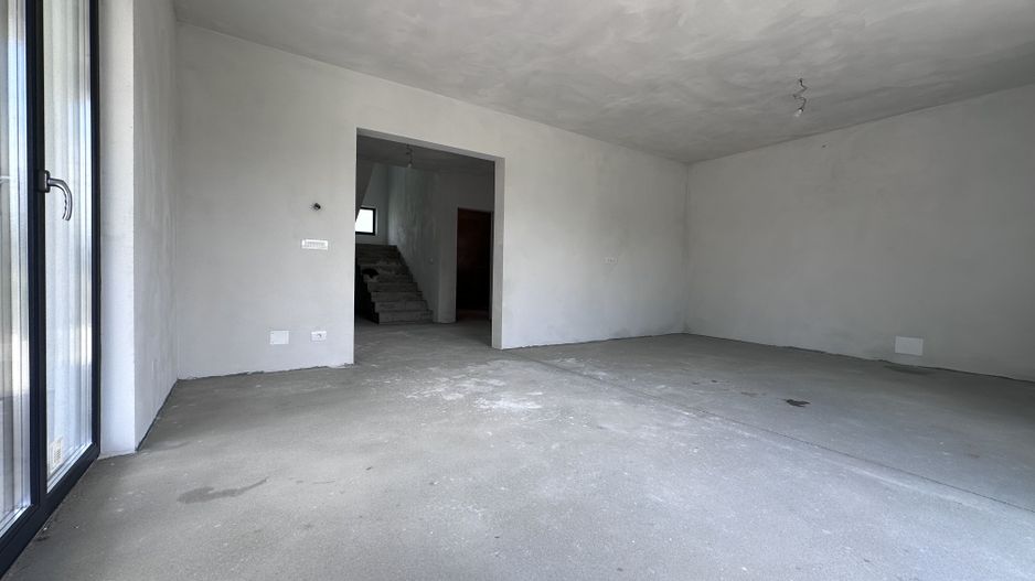 INOVATIV! Casă de vânzare în Ulmi - Poză 17