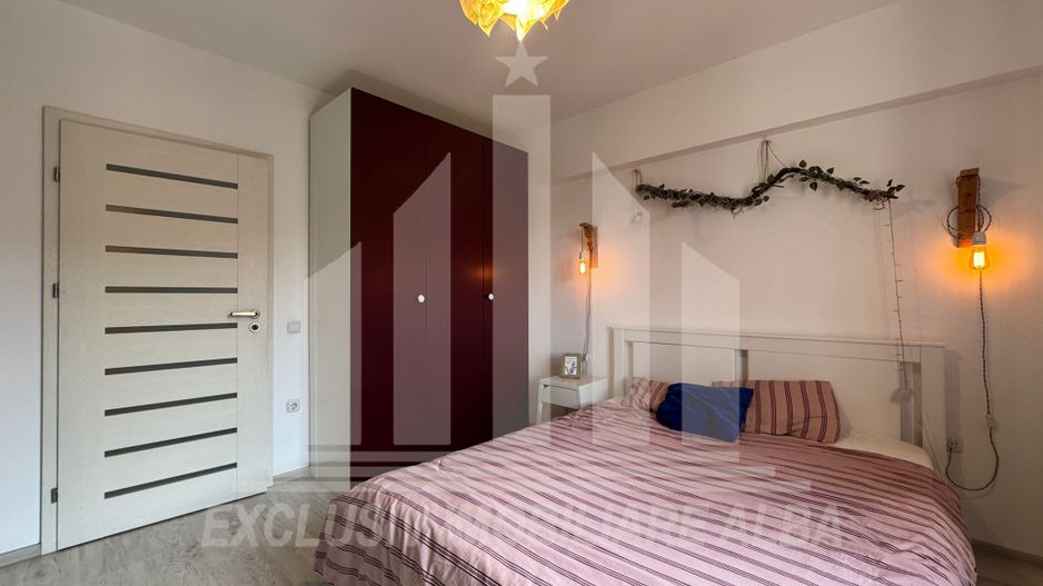 Apartament cu 3 camere decomandate, Centru - Poză 4