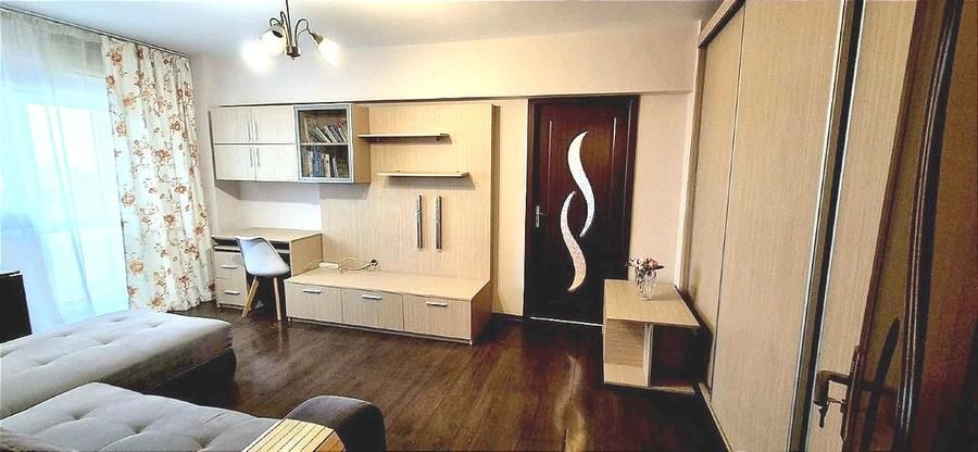 De închiriat apartament 3 camere Brâncoveanu - Poză 1