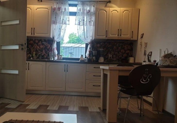 Apartament superb, finisaje premium, 3 camere, 2 băi, curte proprie, Domenii - Poză 2