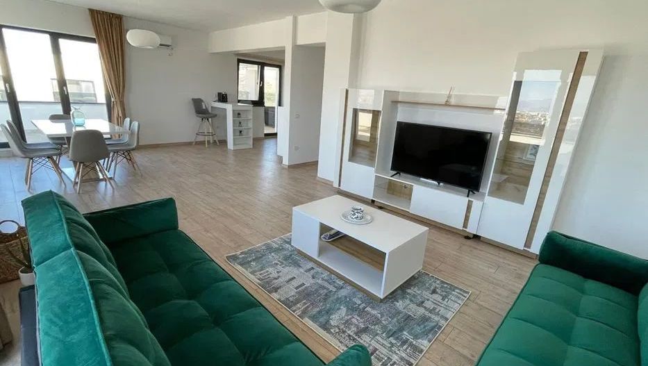 Penthouse de închiriat – 120 mp utili + terasă de 60 mp la 650 euro - Poză 2