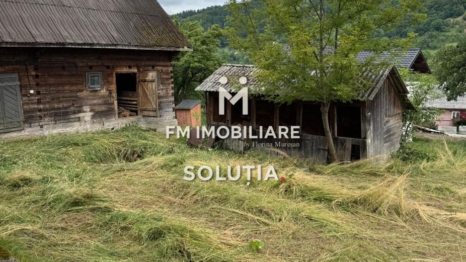 Casă de vânzare în Moisei, zonă turistică- 23 ari teren! - Poză 4