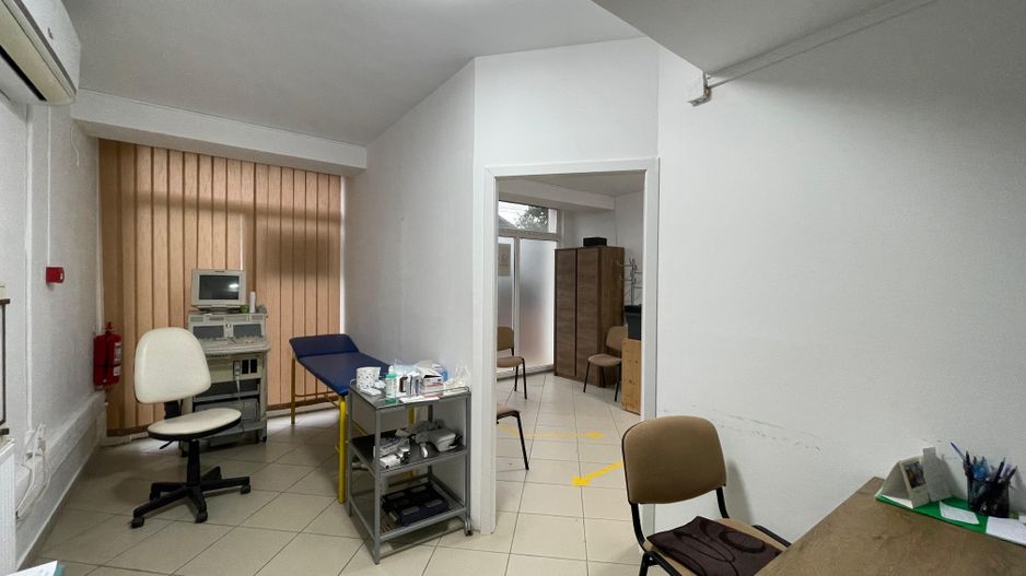 Spatiu bussines de 490mp intr-o vila pe 4 niveluri - Timisoara - Poză 12