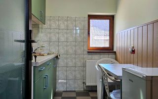 Casă plus Spațiu comercial 741 mp, Teren 906 mp Brasov - zona Blumana - Poză 16