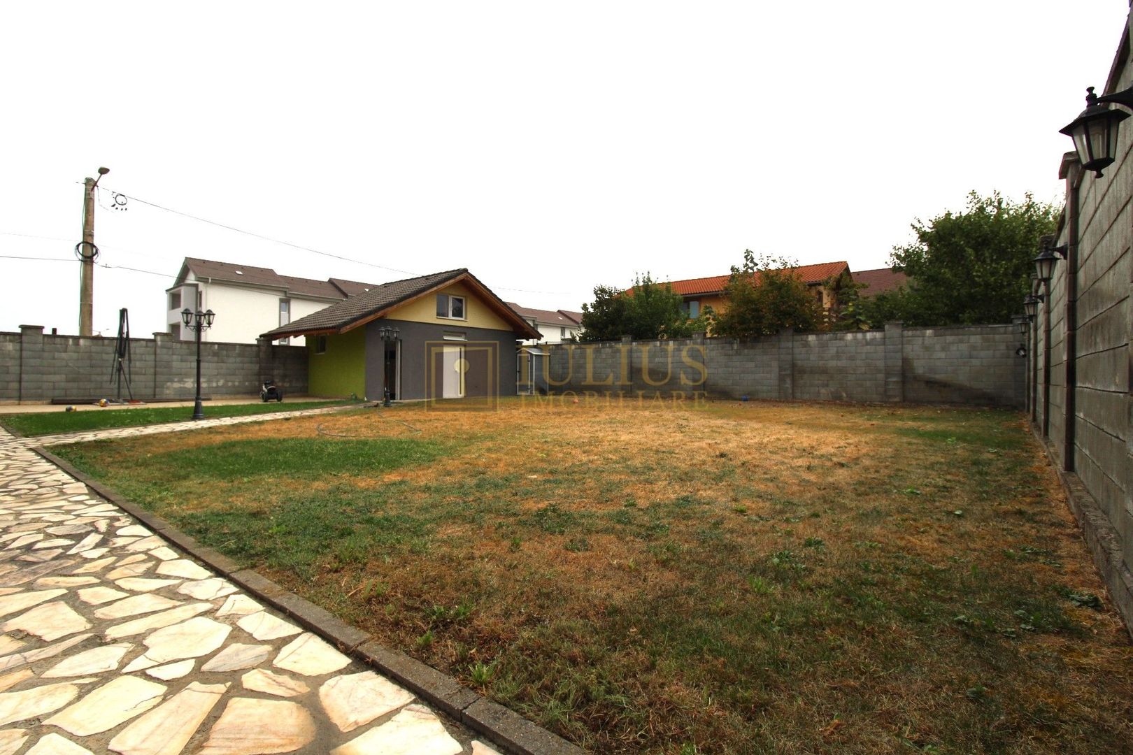 Sat Giroc, ideal pentru diverse afaceri sau pentru locuit. - Poză 31