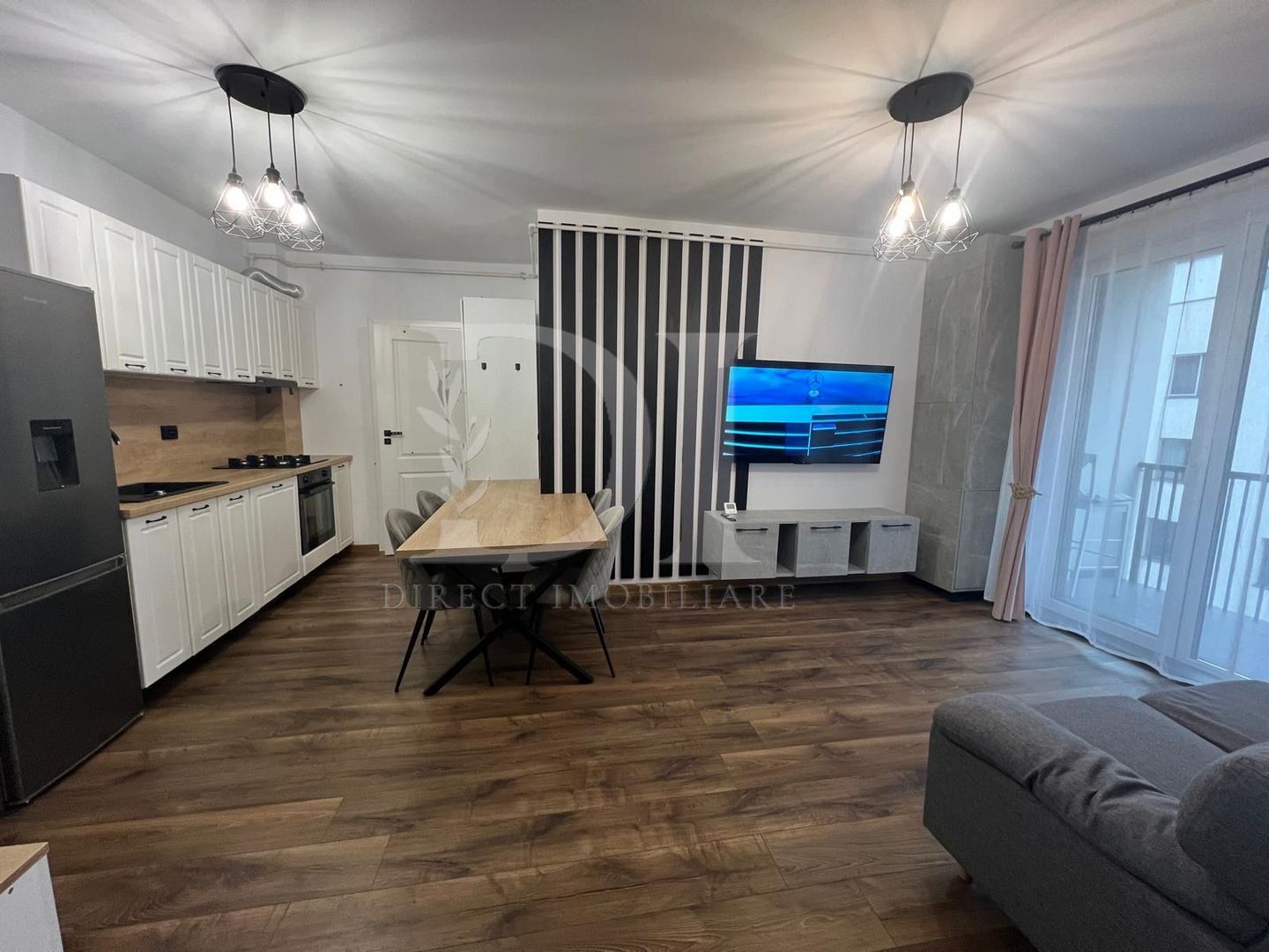 Apartament doua camere / Zona Catanelor - Poză 1