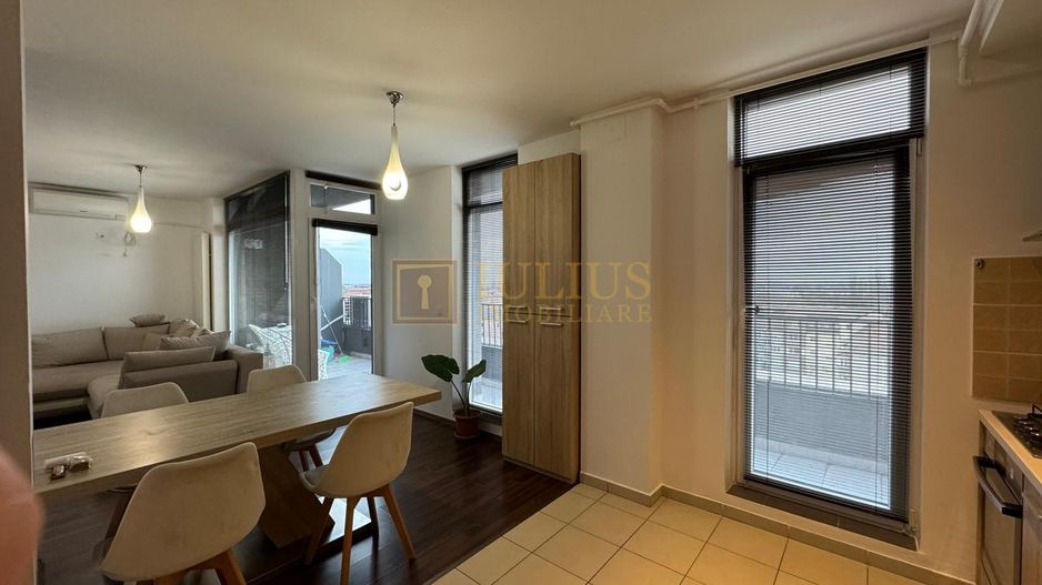 Penthouse| 2 Camere| Uranus Plaza| loc de parcare| balcon deschis - Poză 9