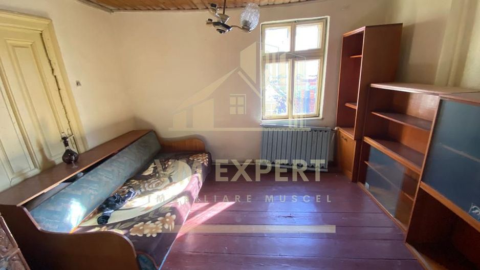 CASA 3 CAMERE, TEREN 300 MP, CENTRU, CAMPULUNG - Poză 5