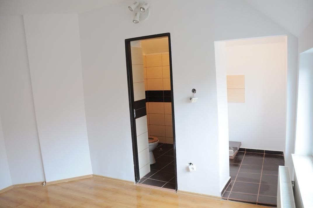 2 camere| DOROBANTI-RADU BELLER - Poză 11