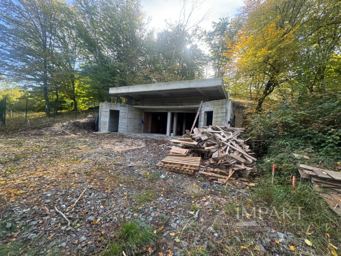 Casa cu teren de 937 mp, acces privat din str Eugen Ionesco! - Poză 6