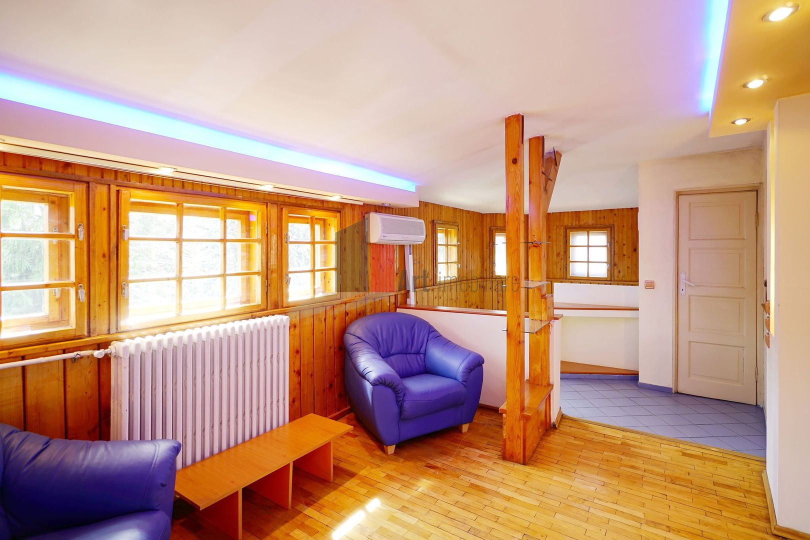 Proprietatea "ARCHA" , Vatra Luminoasa, JUMATATE DE VILA, intrare separata - Poză 16