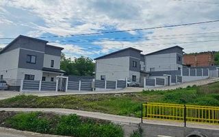 Casa D+P+E in Tomesti,Asfalt, Tâmplărie VEKKA - Poză 5