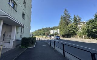 Spatiu pentru birou | 10 mp | intrare separata | baie | Judetean - Poză 4