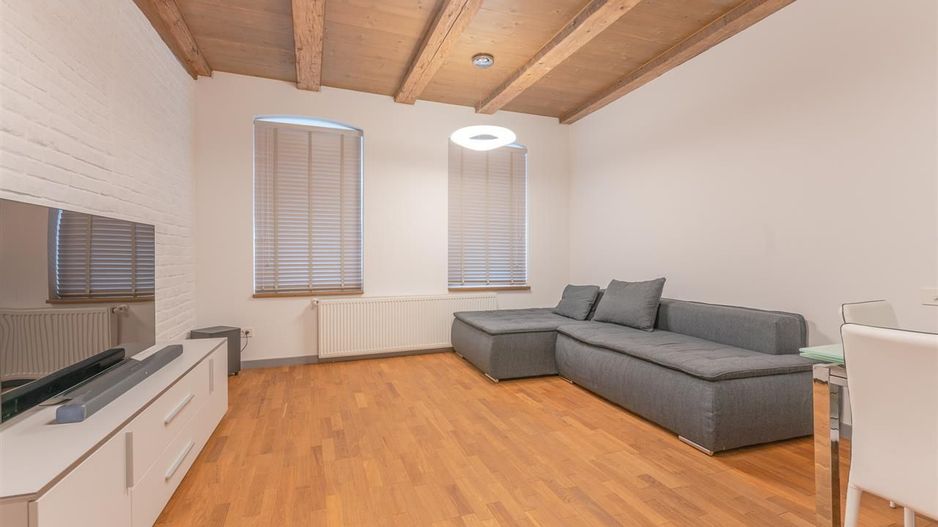 Locuință de 71 mp renovată integral și complet utilată, în casă - Poză 2