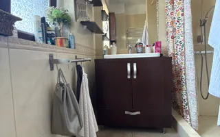 Casa CONSOLIDATA - SITUATA PE COLT - cu o curte libera generoasa - Poză 14
