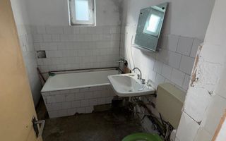 apartament 2 camere,zona Independentei ,et 2, gaz - Poză 3