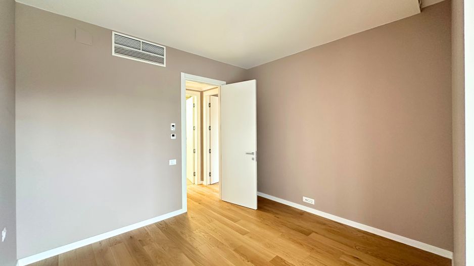Închiriere apartament 4 camere cu grădină proprie ONE Verdi - Poză 24