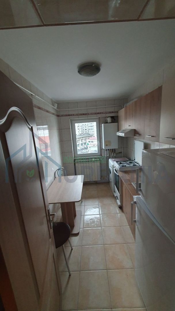 # închiriez apartament 2 camere D Centru-Hala Centrala - Poză 1