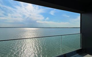 Apartament 2 camere Mamaia | Vedere frontală la lac | mobilat modern - Poză 3