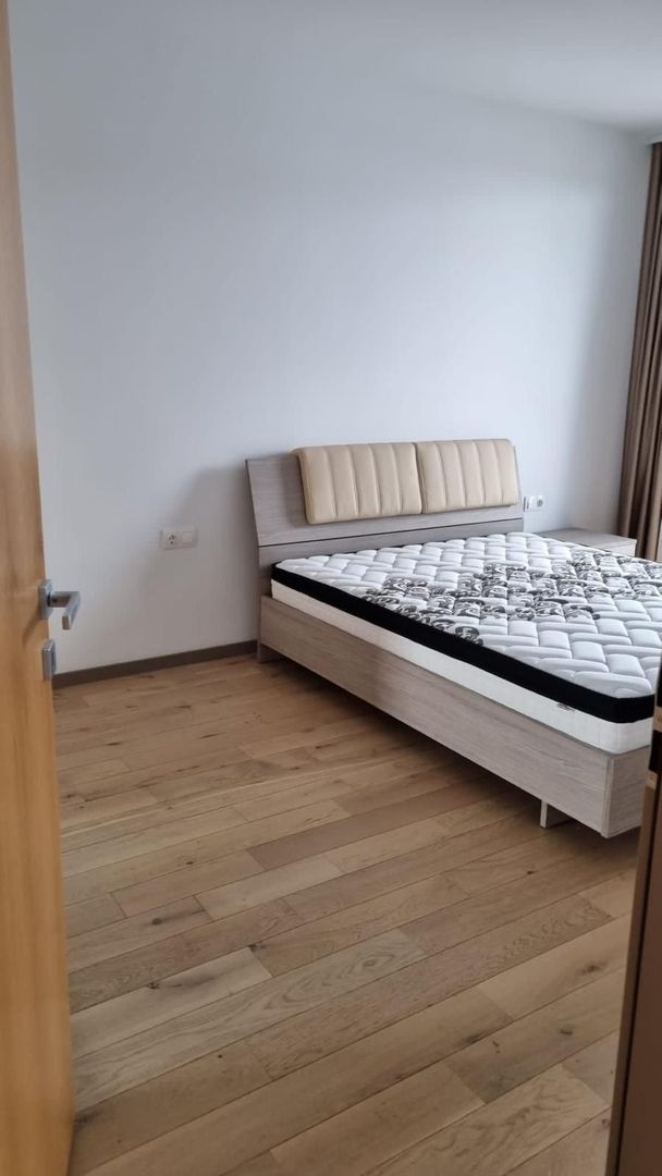 Apartament bloc nou 4 camere - parcare subterana - Poză 19