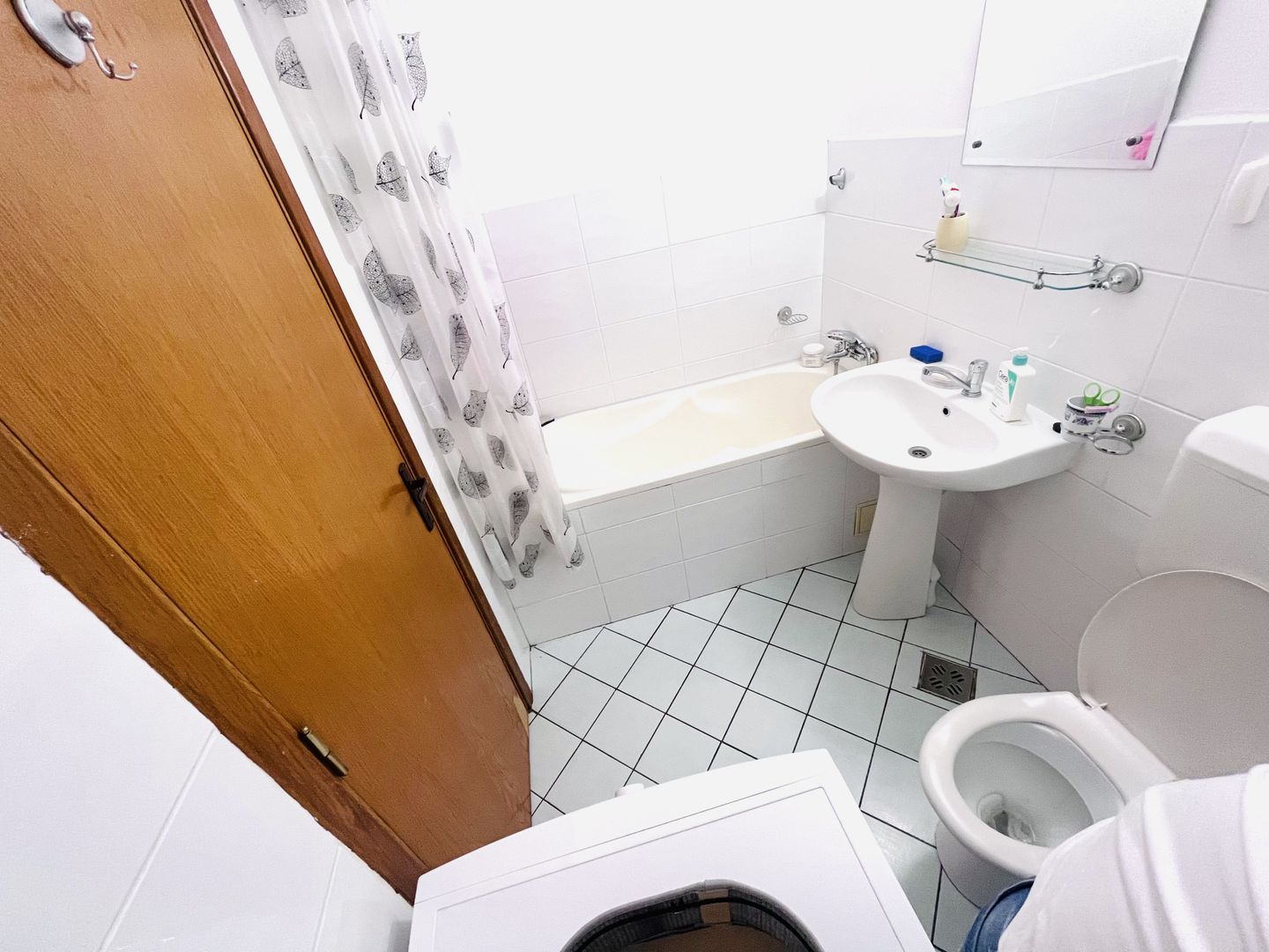 GARSONIERA MODERNA DECOMANDATA BLOC 2006 CENTRALA BLOC METROU V IALOMITEI - Poză 8