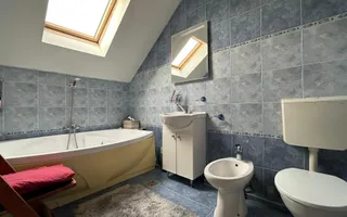 Casa cu potential mare | Parcul Central | Investitie sigura - Poză 12