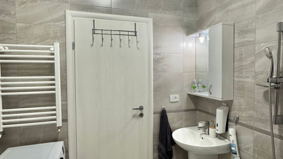 De vanzare Apartament 2 camere Militari Residence - Poză 10