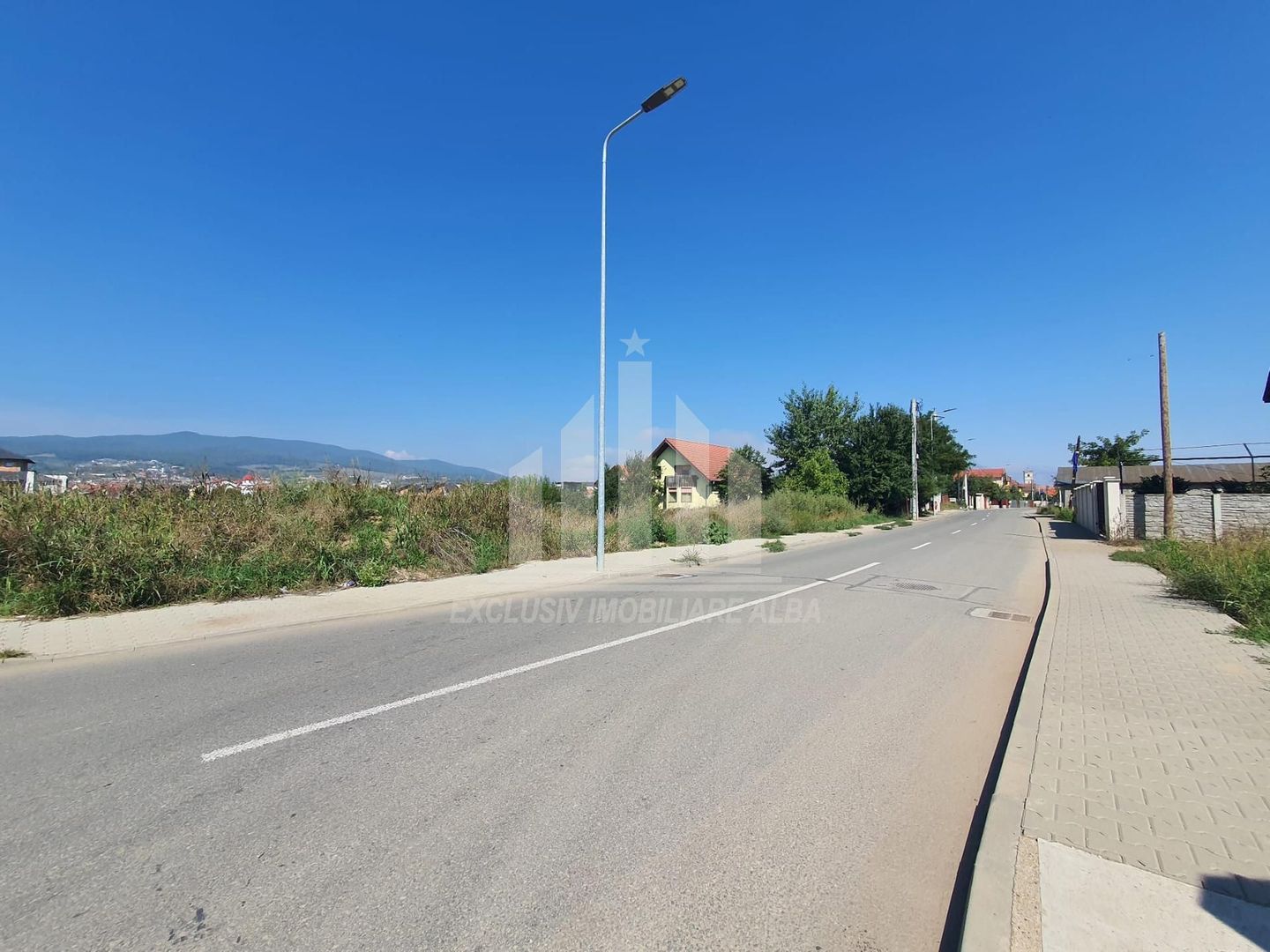 Teren intravilan de vanzare, Dealul Furcilor - Poză 1