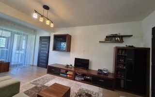 Apartament 4 camere, renovat integral, Tomis Nord – disponibil imediat - Poză 2