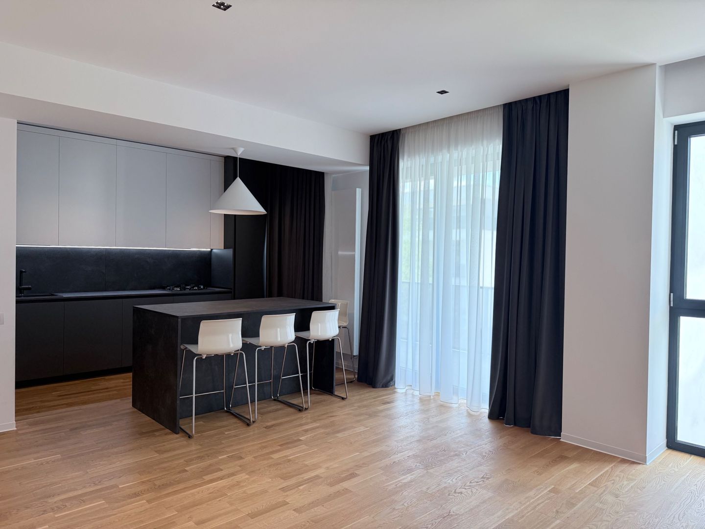Apartament 4 camere lux | 3 bai | Parcare subterana | Residence 5 - Poză 13