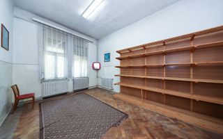 Casă spațioasă în centrul orașului Sfântu Gheorghe | Teren 1300 mp - Poză 16